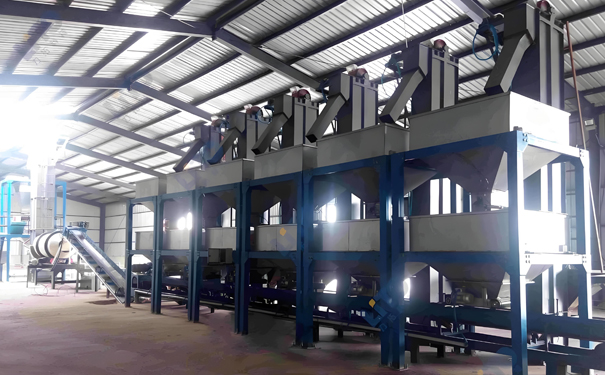 飼料配料系統(tǒng)為飼料工業(yè)提供了精準(zhǔn)的配料解決方案